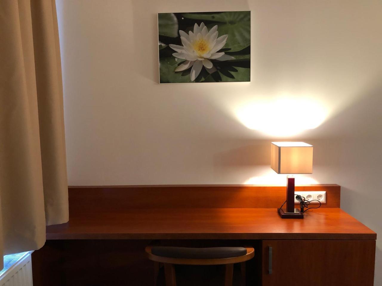 Hotel Mirabell Erlangen Buitenkant foto